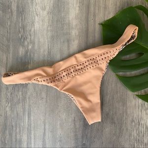 NWOT Acacia swim pavils bottoms, M in topless